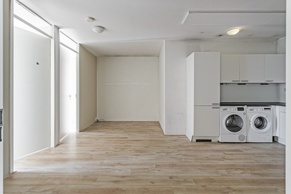Medium property photo - Titus van Rijnstraat 151, 1058 GB Amsterdam